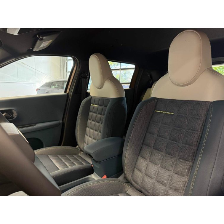 FIAT GRANDE PANDA La Prima 1.2 Turbo Hybrid 110k s01-55780