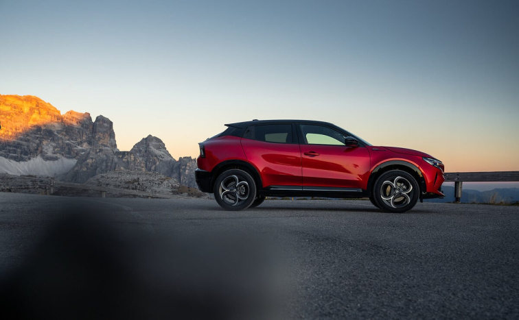 Italský styl a sportovnost v nové edici Alfa Romeo Junior Sport Speciale