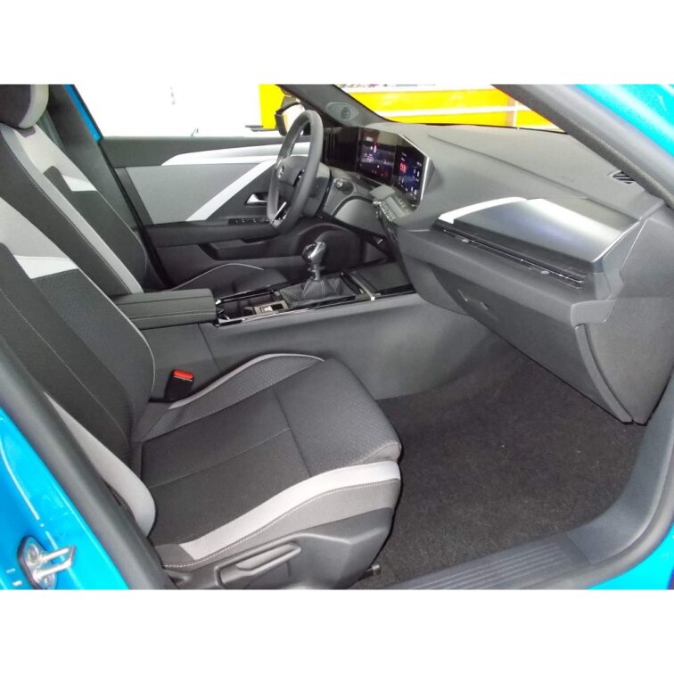 OPEL ASTRA Edition ST 1.2 TURBO (96kW/130k) MT6 s03-55824