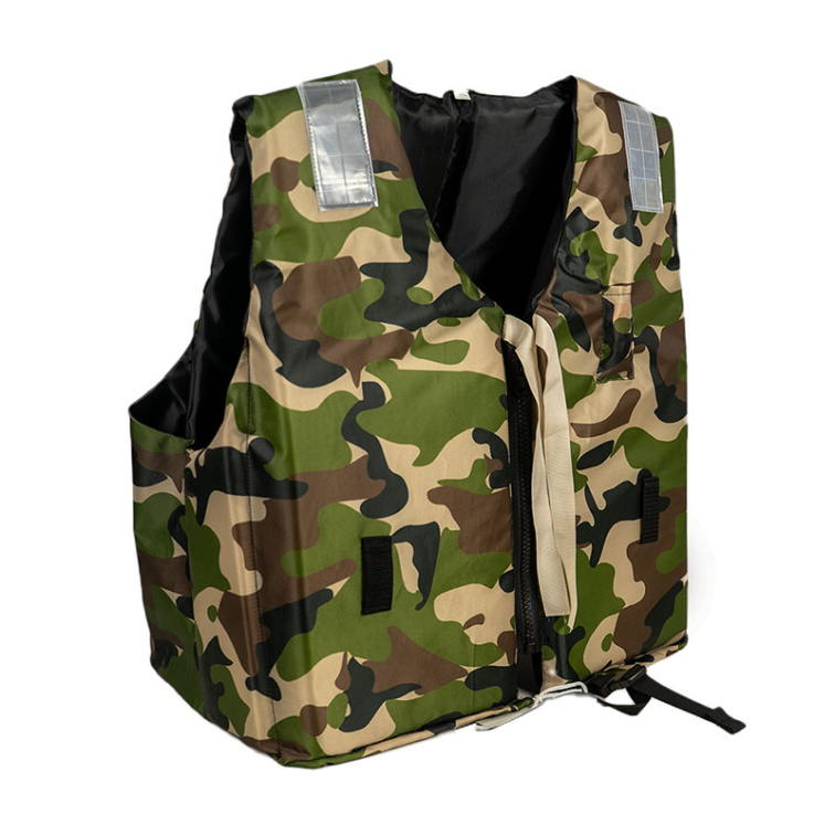 Záchranná Plovací Vesta Se Zipem Camo