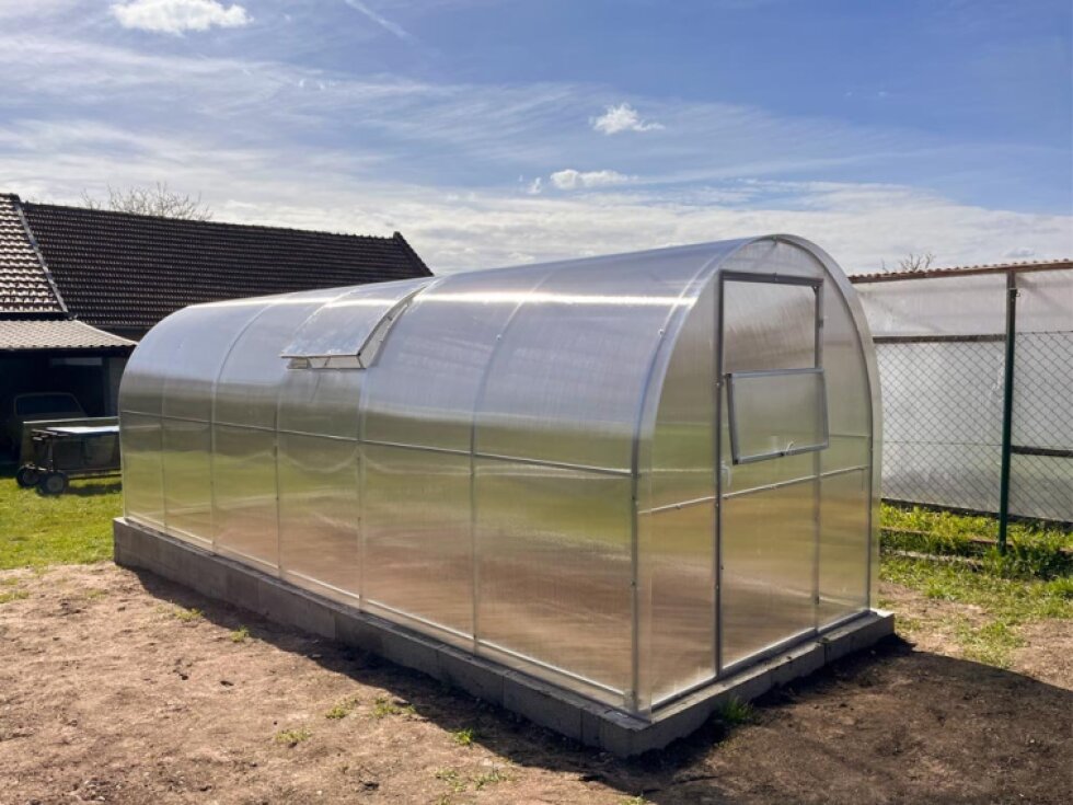 Zahradní skleník LEGI TOMATO 8 x 2 m, 4 mm