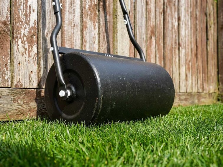 Zahradní válec CAPO 50 cm, černý