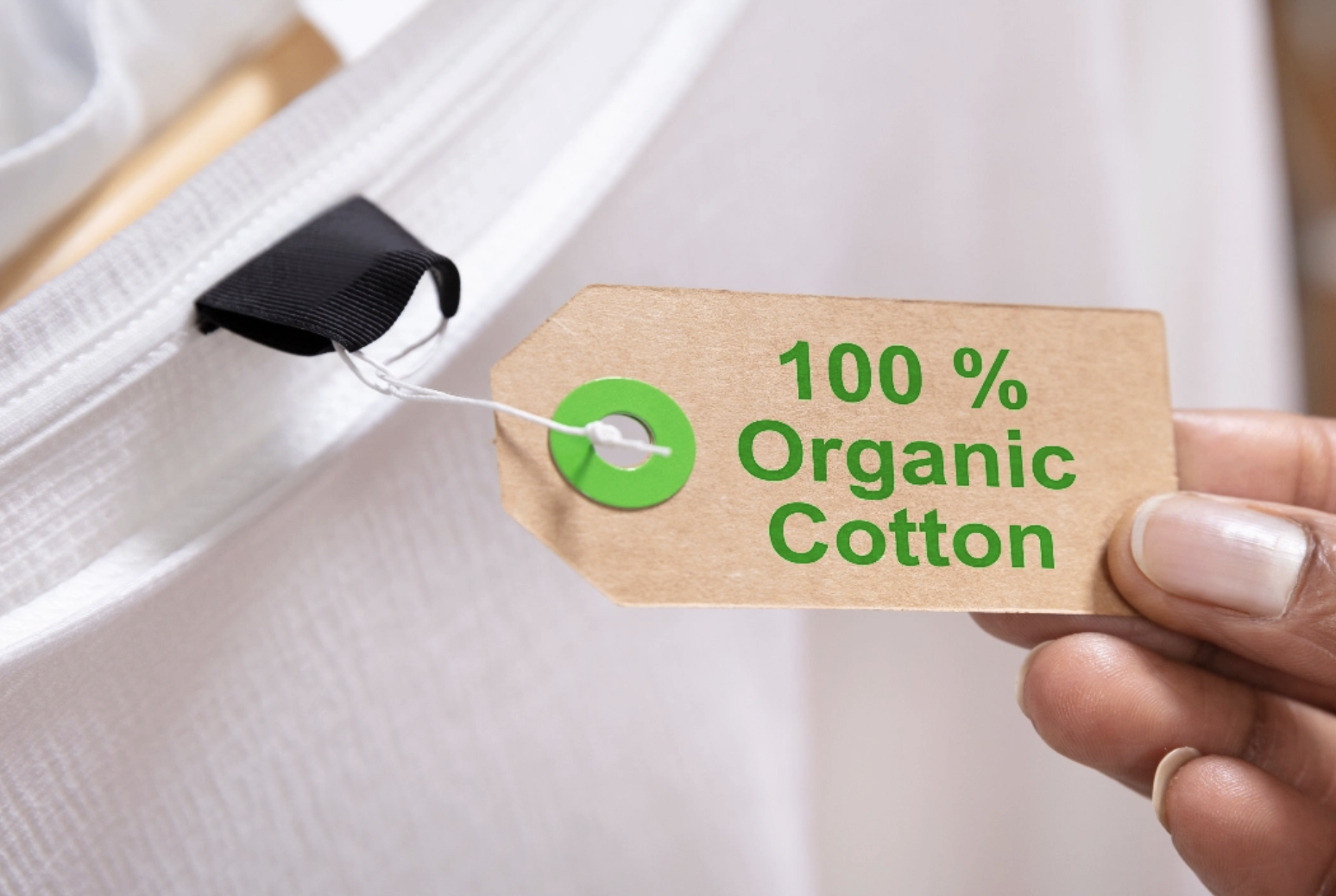 Jak prát oblečení ze 100% bavlny: Podrobný průvodce