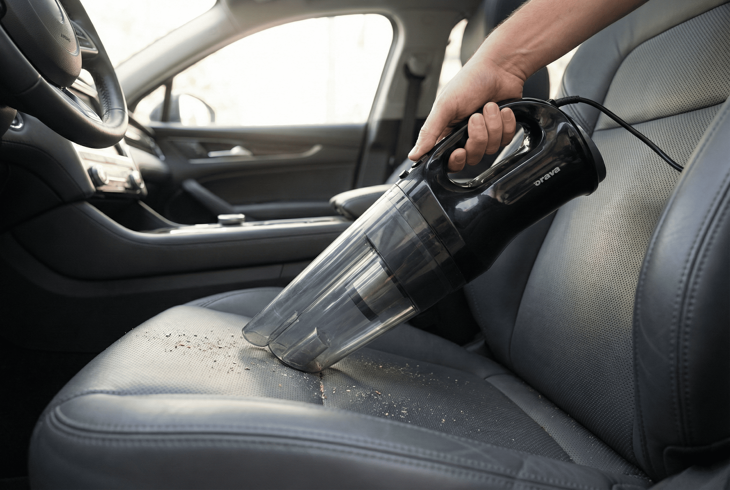 Orava VY-222 - Bezvreckový ručný vysávač