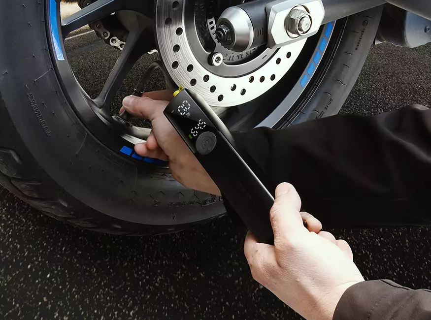 Orava Pump-1 - Inteligentná prenosná vzduchová pumpa