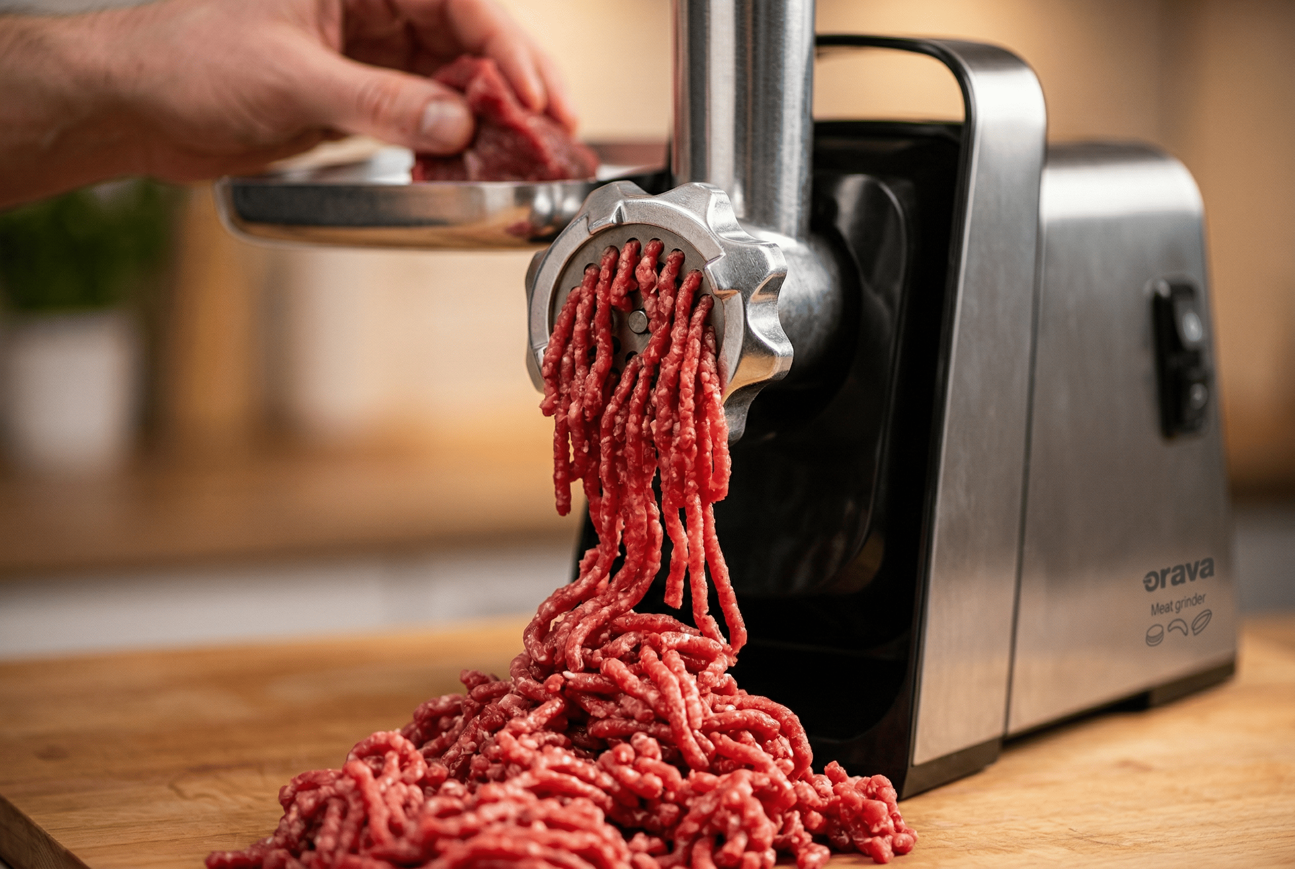 Orava MM-903 - Mlynček na mäso, 1 800 W