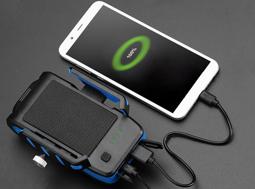 Orava ET3-E067-1 - 4v1 multifunkčný držiak na mobil so svetlom a powerbankou