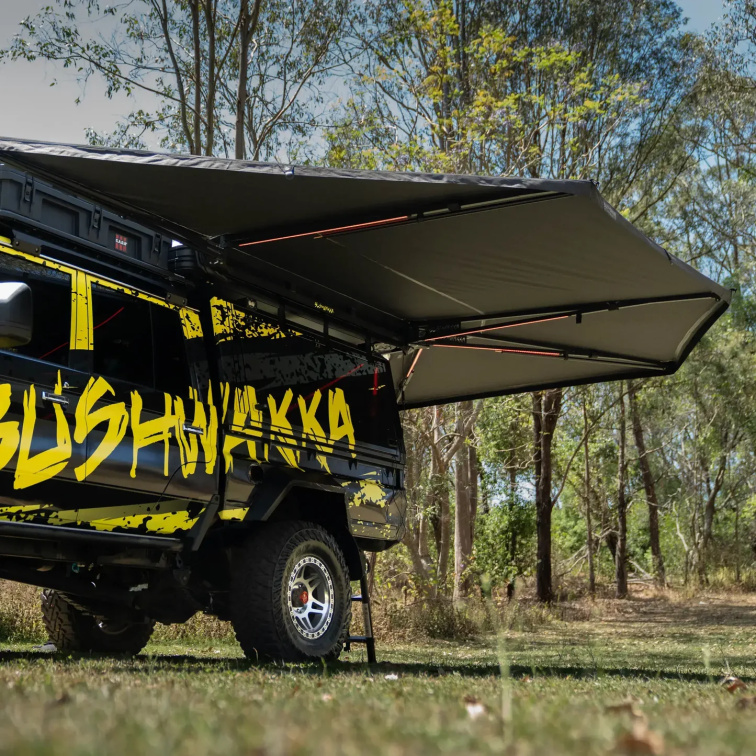 Markýza Bushwakka 270 Extreme Darkness Pro se vstupem - Black