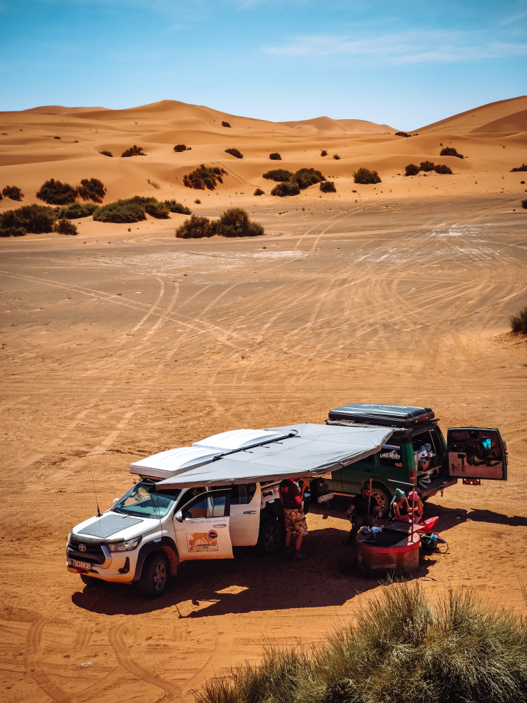 Markýza Bushwakka 270 Extreme Darkness