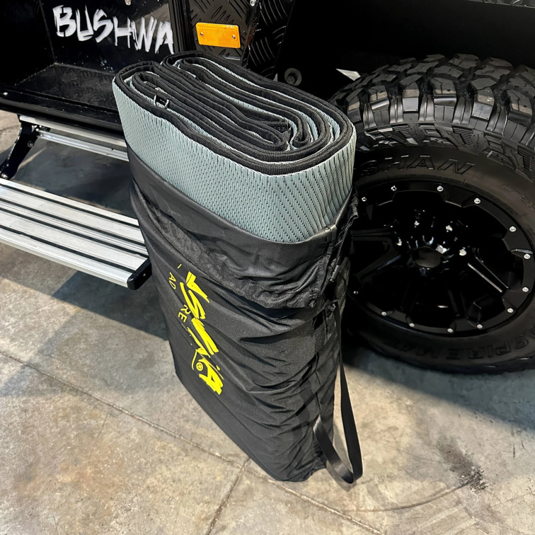 Kempingová a karavanová podložka Shakka