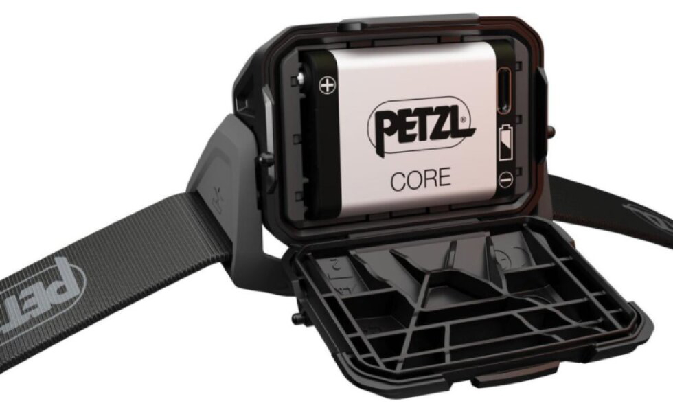 Čelovka Petzl Petzl Aria 2R RGB Černá