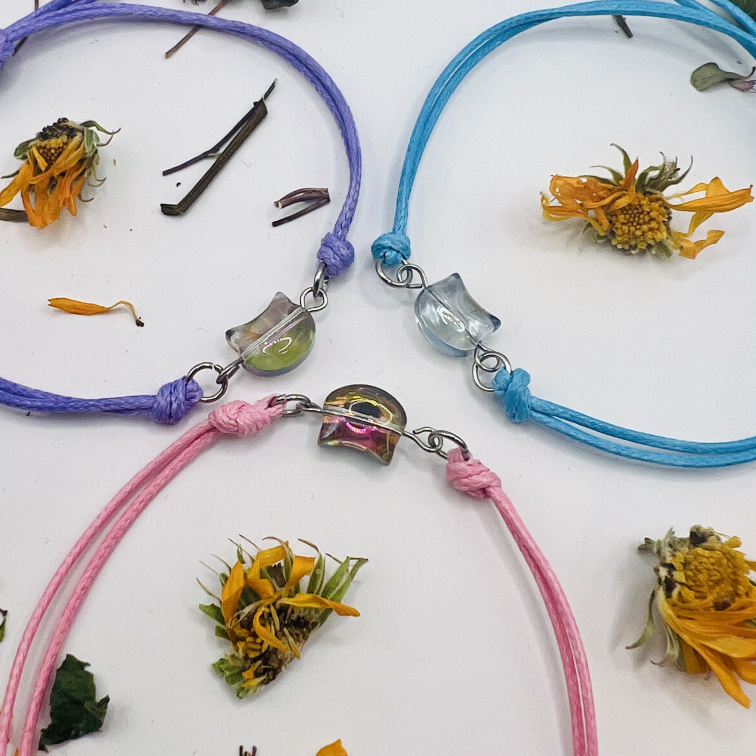 Náramok s mačičkou