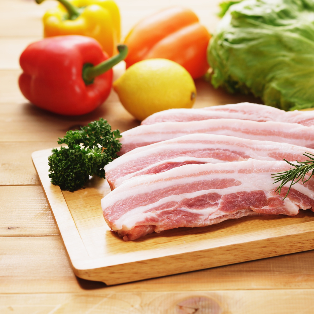 Složení bůčkové paštiky s cibulkou a chilli