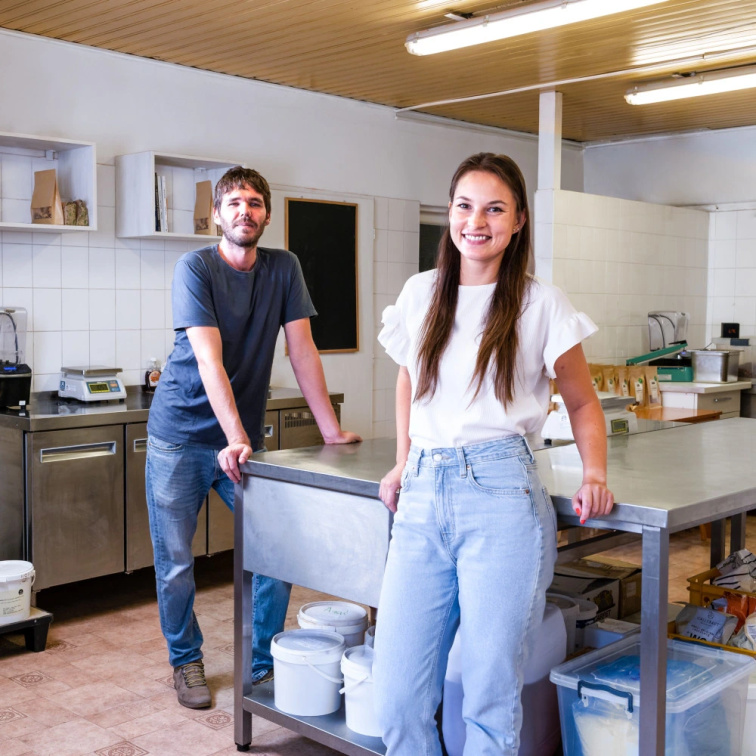 Perníková Granola s malinami 350g