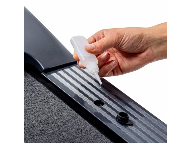 Bežecký pás Christopeit TM 2400S s ovládaním gestami