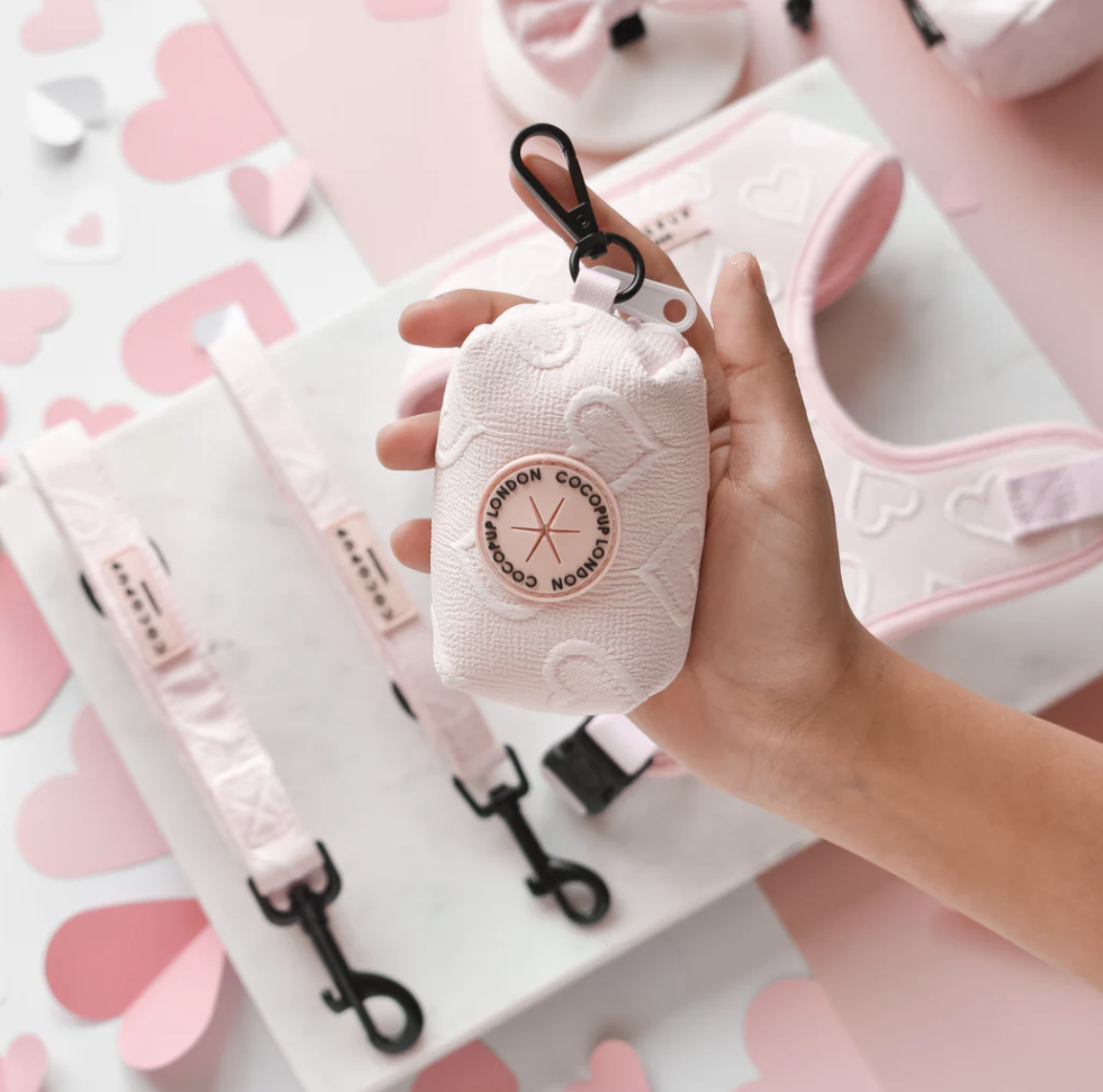 Pouzdro na sáčky Cocopup - Baby pink heart