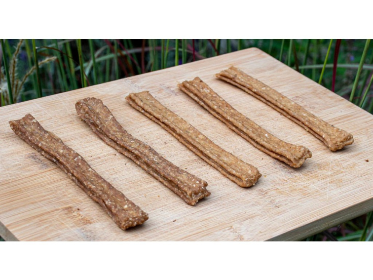 Fidelis Žvýkací tyčinky Dental z hovězí kůže s kachním masem, glukosaminem a slávkou zelenoústou 150 g