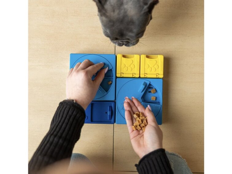 !!!Pawzler Hlavolam pro psy Rainbow set