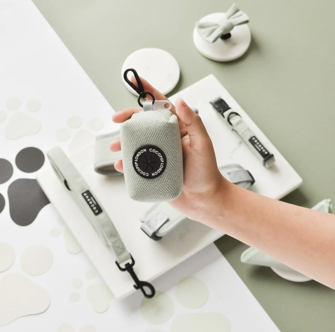 Pouzdro na sáčky CocoPup Tweed Sage