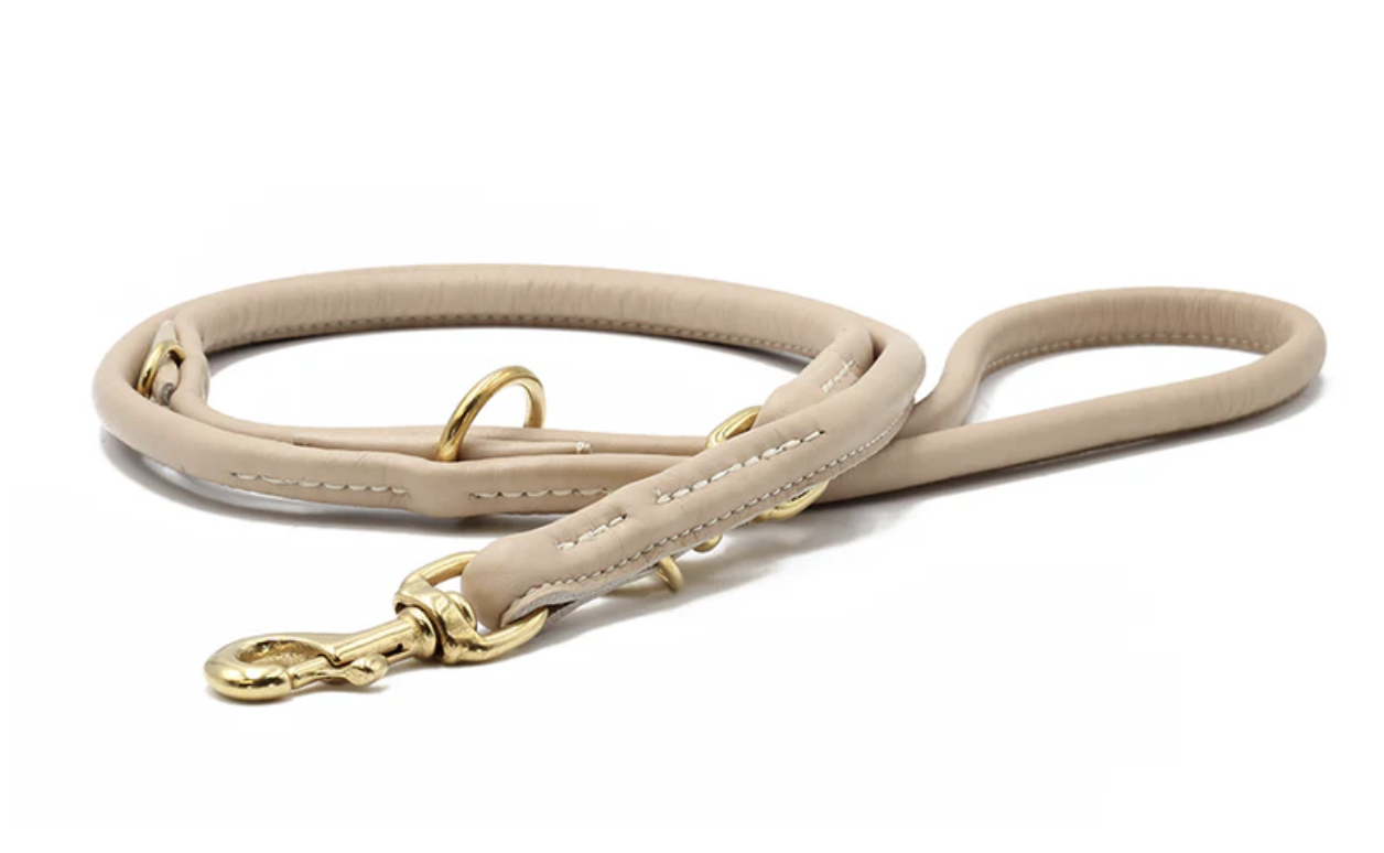Kožené vodítko kulaté světle béžová/zlaté kování