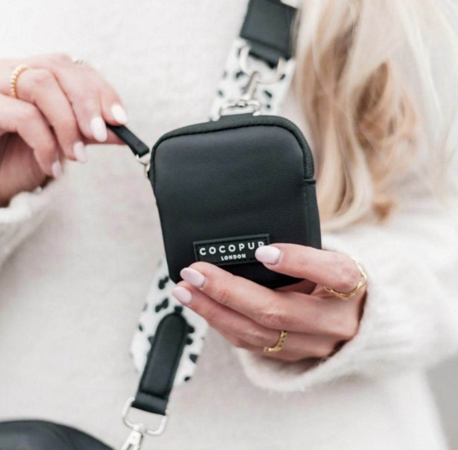 Kapsička na pamlsky CocoPup Black