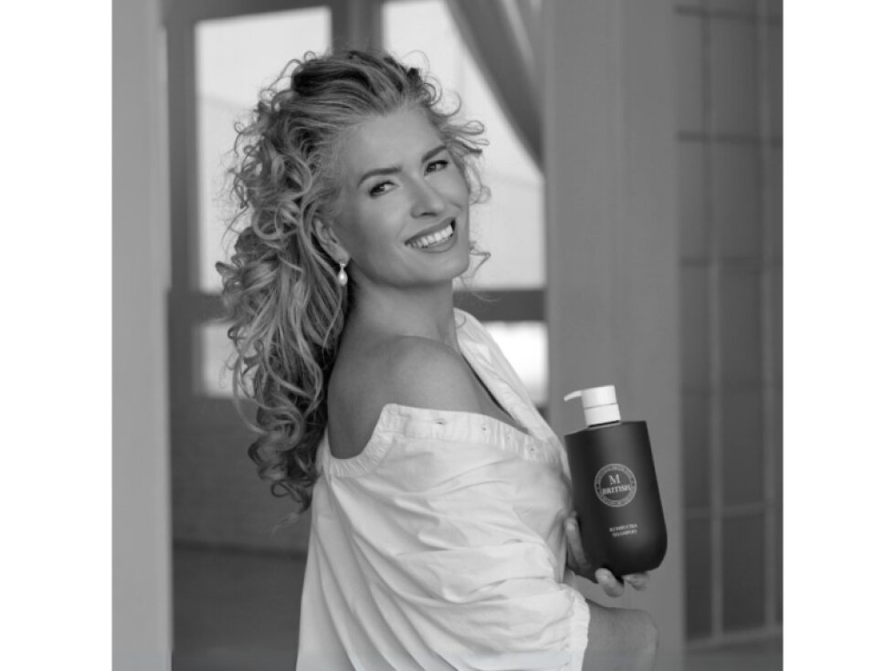 BRITISH M - KOMBUCHA SHAMPOO - Korejský vlasový šampon bez silikonů proti vypadávání vlasů 750 ml