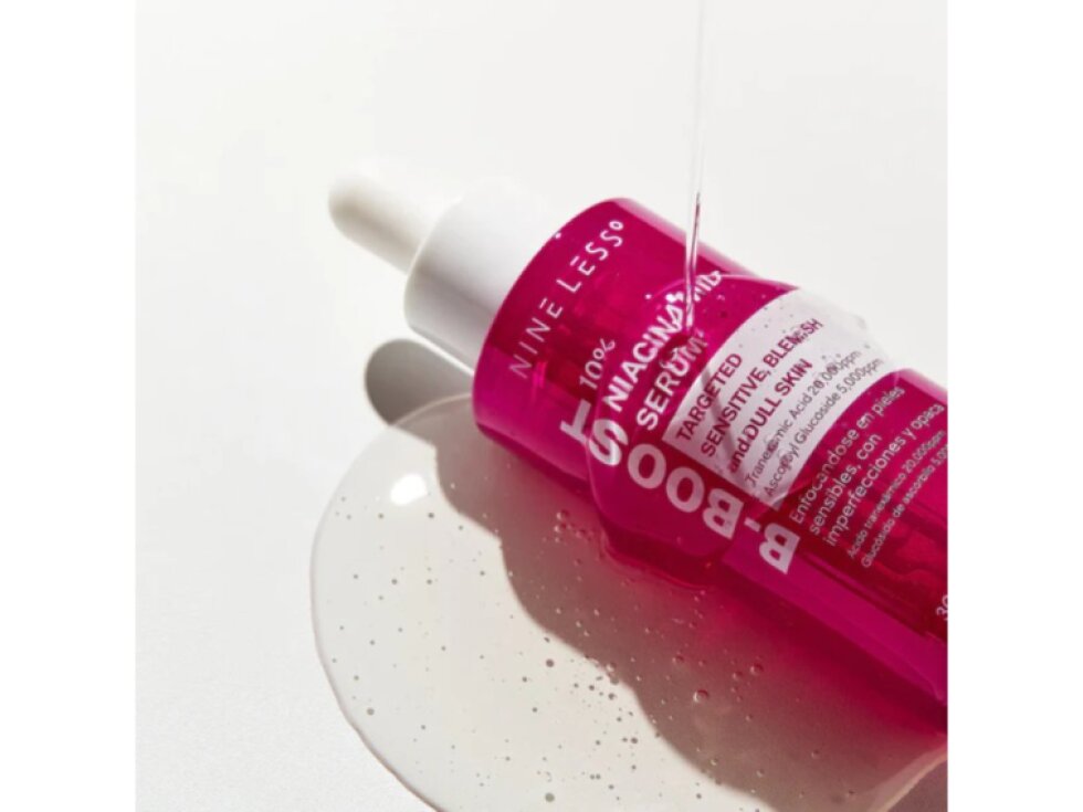 NINE LESS - B-BOOST 10% NIACINAMIDE SERUM - Rozjasňující a sjednocující sérum s 10 % niacinamidu 30 ml