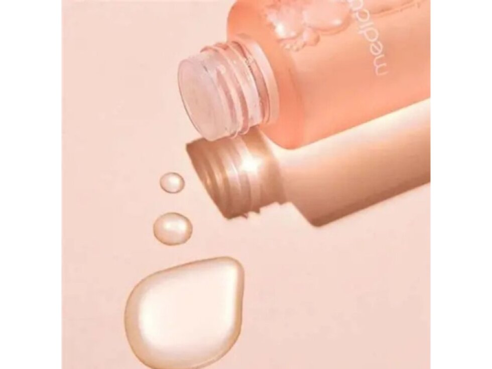 MEDICUBE - TRIPLE COLLAGEN TONER - Pleťový toner s extra dávkou kolagenu 140 ml