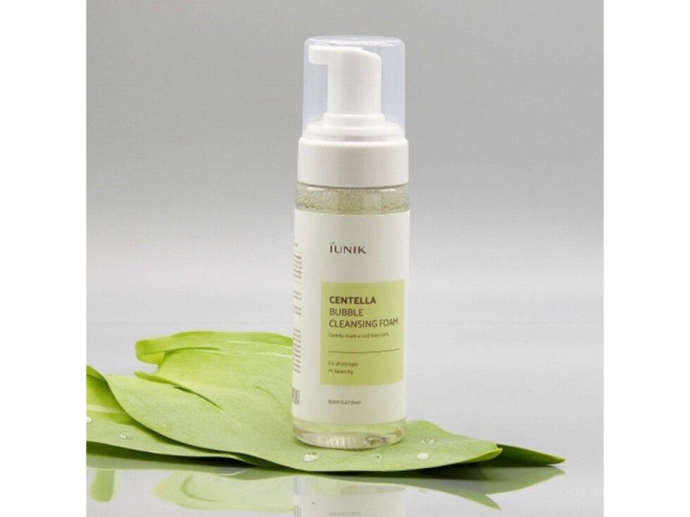 iUNIK - CENTELLA BUBBLE CLEANSING FOAM - Hydratační a zklidňující čistící pěna 150 ml