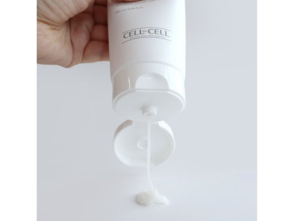 CELL BY CELL - PURIFYING C BALANCE CREAM - Pleťový krém pro vyváženou pokožku a proti akné 250 ml