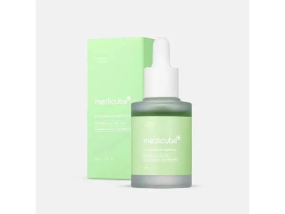 MEDICUBE - EXOSOME CICA SERUM - Zklidňující regenerační sérum s exosomy, CICA a tea tree 30 ml