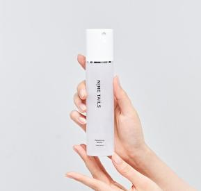 NINE TAILS - REBALANCING BOOSTER - Anti-age toner ve spreji 120 ml