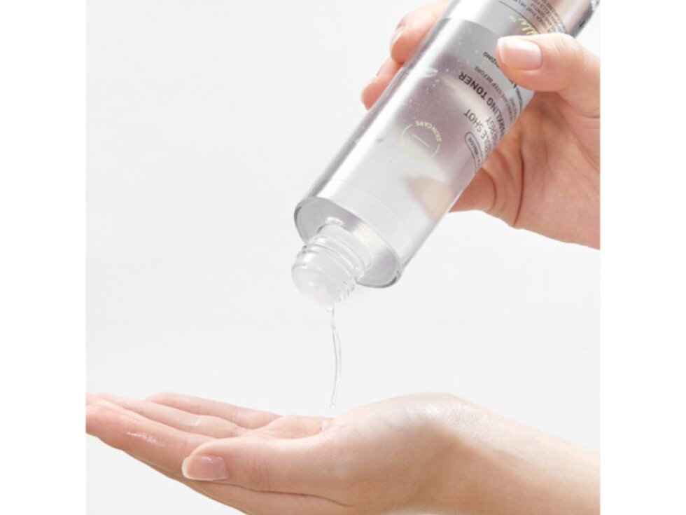 VT - REEDLE SHOT SYNERGY SPARKLING TONER - Osvěžující toner s jemnými bublinkami 150 ml