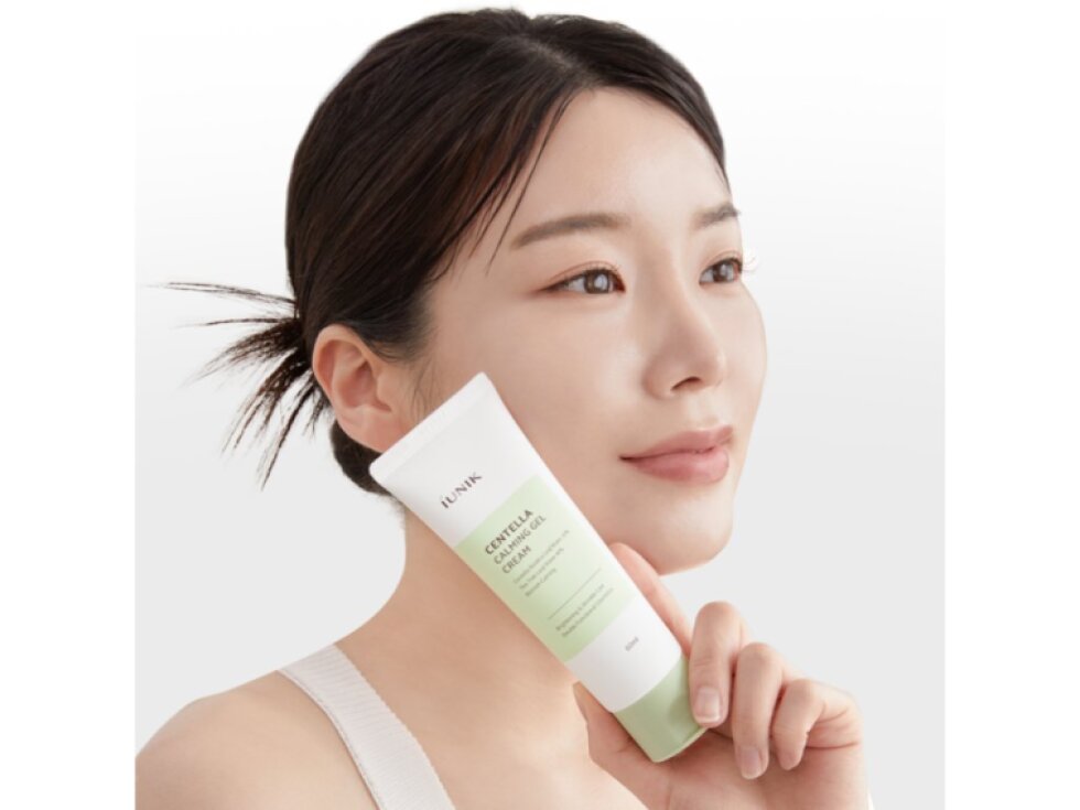 iUNIK - CENTELLA CALMING GEL CREAM - Zklidňující gelový krém s centellou a tea tree 60 ml