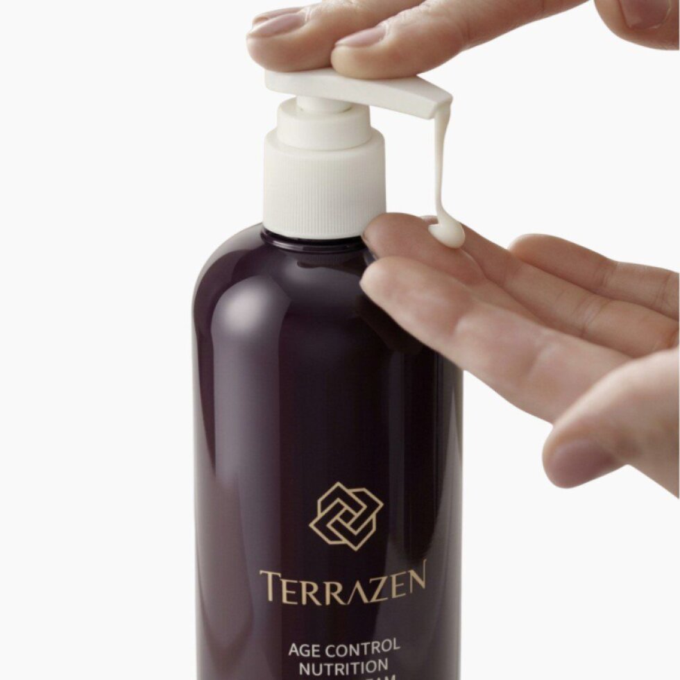 Terrazen - Age Control Nutrition Body Cream - Zpevňující a vyživující tělový krém s peptidy, bakuchiolem a ceramidy 400 ml