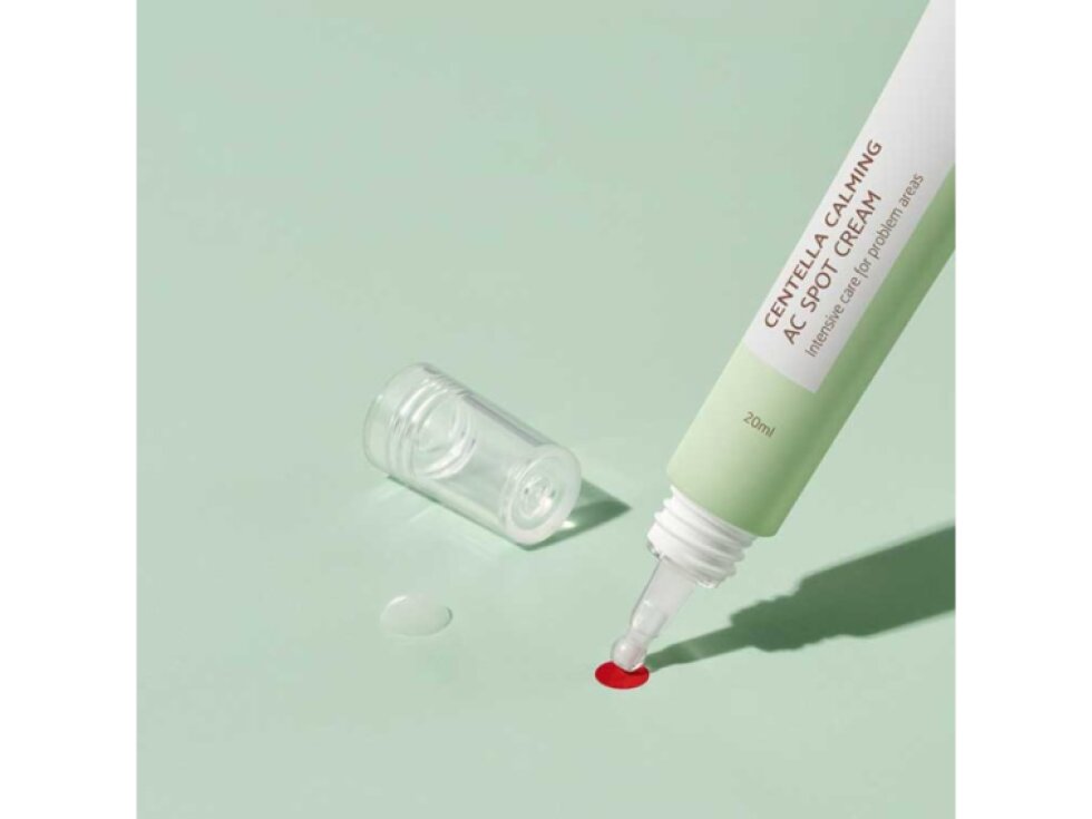 iUNIK - CENTELLA CALMING AC SPOT CREAM - Zklidňující lokální krém na problematická místa s centellou 20 ml