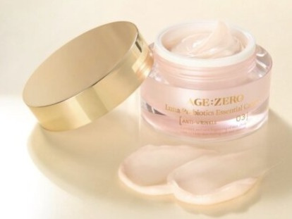 AGE:ZERO - LUNA PROBIOTIC ESSENTIAL ANTI WRINKLE CREAM - Probiotický protivráskový krém s fermenty a ceramidy 50 ml