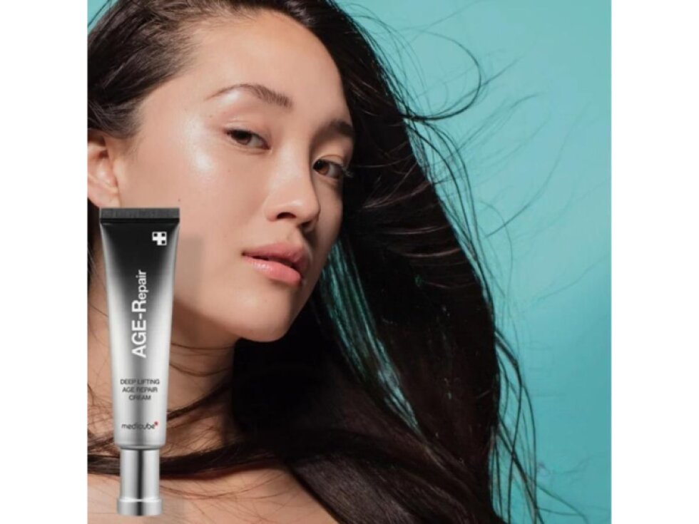 MEDICUBE - DEEP LIFTING AGE REPAIR CREAM - Luxusní liftingový regenerační krém proti vráskám 30 ml