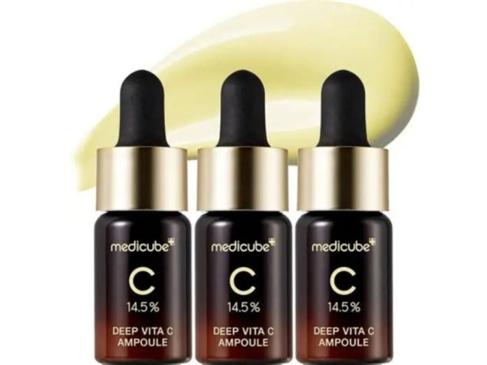 MEDICUBE - DEEP VITA C AMPOULE 2.0 - Intenzivní rozjasňující sérum s vysokou koncentrací vitamínu C 3 x 10 g