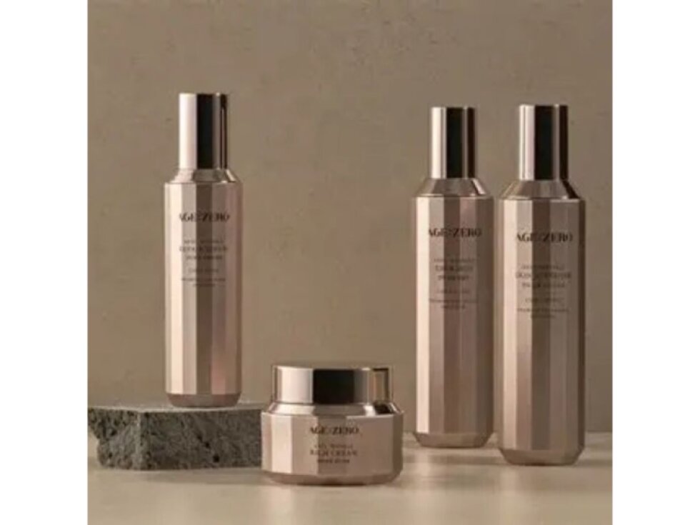 AGE:ZERO - ANTI WRINKLE SKIN SOFTENER - Luxusní protivráskový softener pro intenzivní rozjasnění a přípravu pleti 150 ml