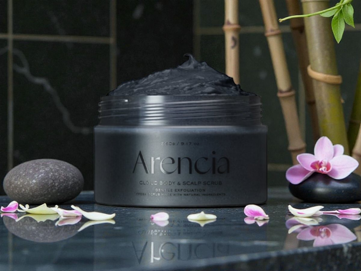 ARENCIA - FRESH CLOUD SCRUB BLACK TEA & YUZU - Jemný tělový a vlasový peeling sčerným čajem a yuzu 260 g