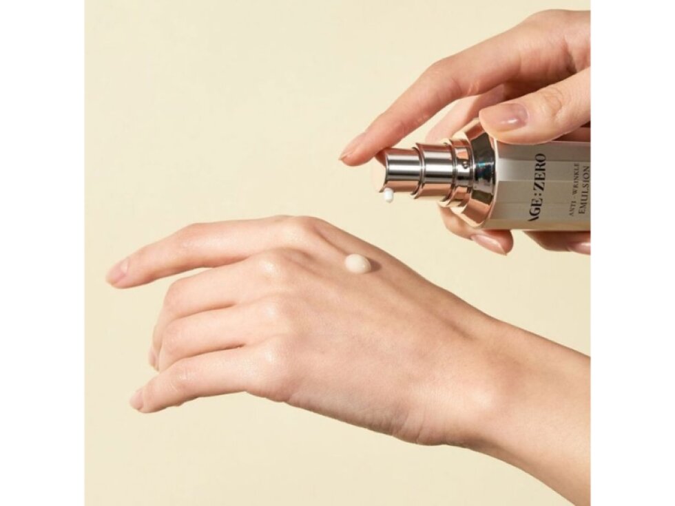 AGE:ZERO - ANTI WRINKLE EMULSION - Intenzivně hydratační omlazující emulze s botanickým kolagenem 150 ml