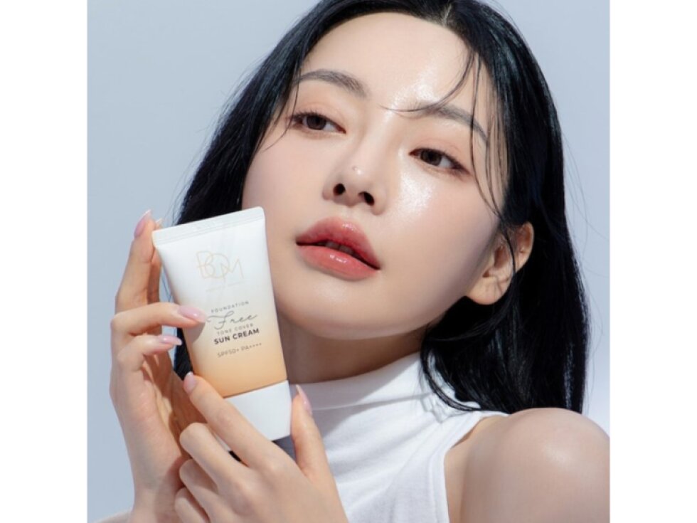 B.O.M. - FOUNDATION FREE TONE COVER SUN CREAM SPF50+ PA++++ - Ochranný tónovací krém 50 g