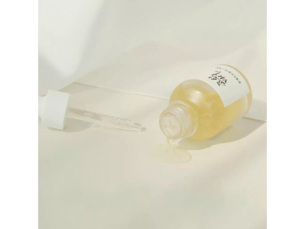 BEAUTY OF JOSEON - GLOW SERUM PROPOLIS AND NIACINAMIDE - Rozjasňující a vyživující sérum s propolisem pro sjednocenou a zdravě vypadající pleť 30 ml