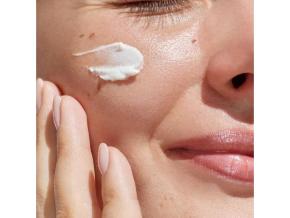 CELL BY CELL - BRIGHT C TONING CREAM - Sjednocující pleťový krém proti pigmentovým skvrnám 50 ml