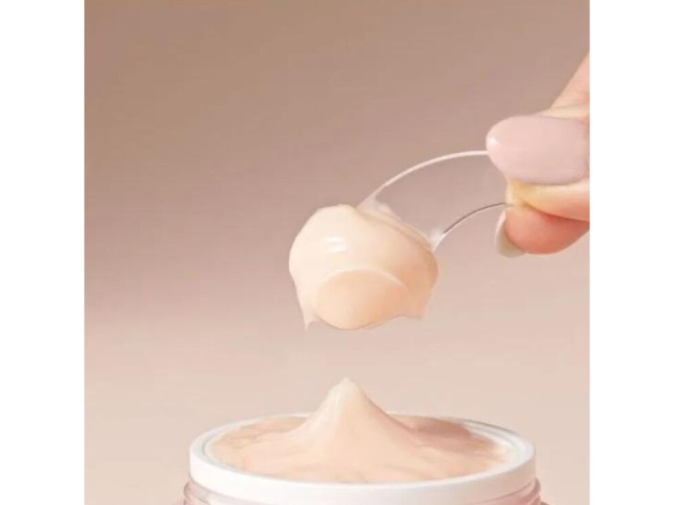 ANUA - PEACH 77% NIACIN ENRICHED CREAM - Hydratační a rozjasňující pleťový krém s broskvovým extraktem 77 % a niacinamidem 50 ml