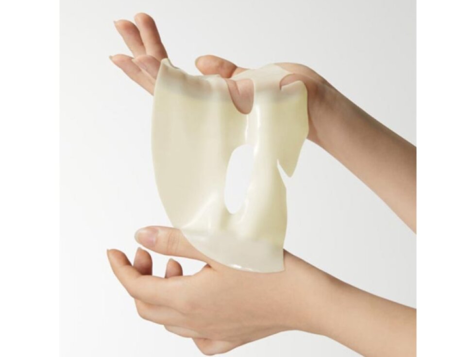 MEDICUBE - KOJIC ACID TURMERIC BRIGHTENING GEL MASK - Luxusní rozjasňující hydrogelová maska s kurkumou a kyselinou kojovou 1 ks