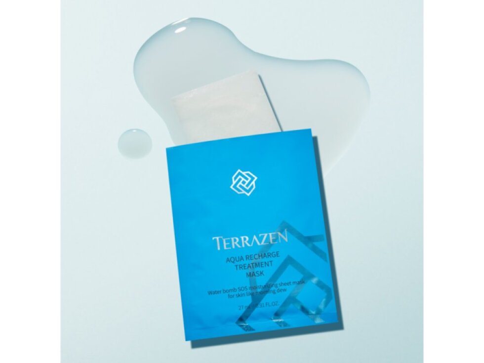 TERRAZEN - AQUA RECHARGE TREATMENT MASK - Hydratační textilní pleťová maska pro okamžité zklidnění a intenzivní hydrataci 27 ml