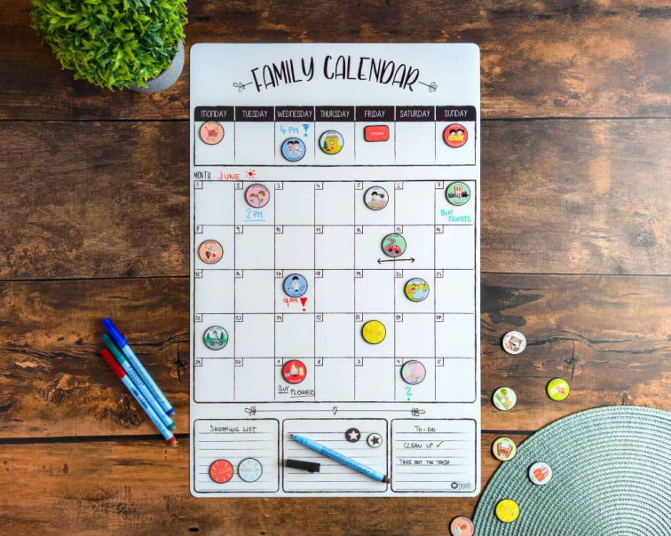 Magnetic Family Calendar - Monthly & Weekly Layout
