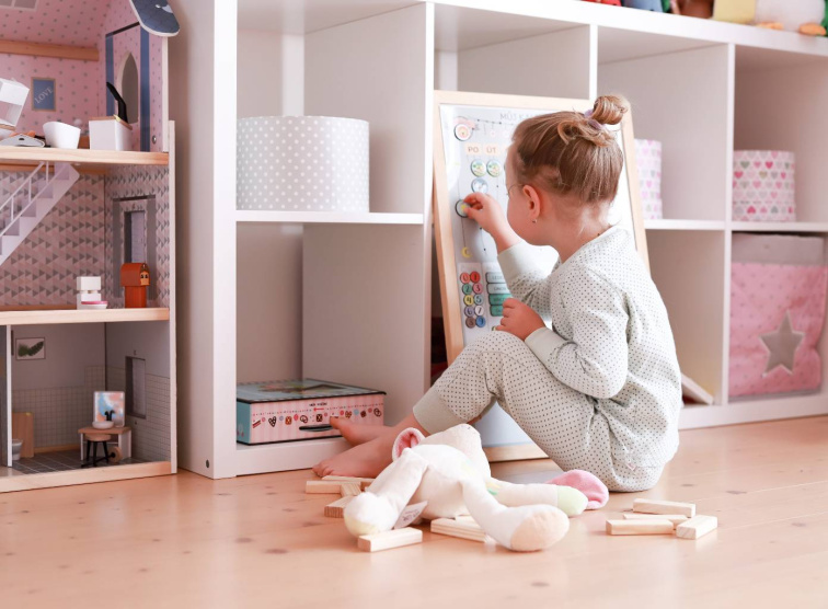 6 Gründe, warum ein visueller Kalender den Kindergarten-Alltag ruhiger macht (für Kinder und Eltern)